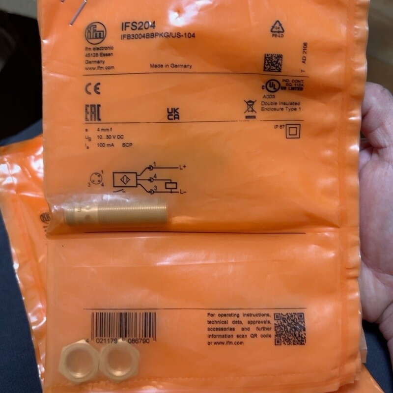 1 PC IFM IFS204 Proximity Switch Sensor