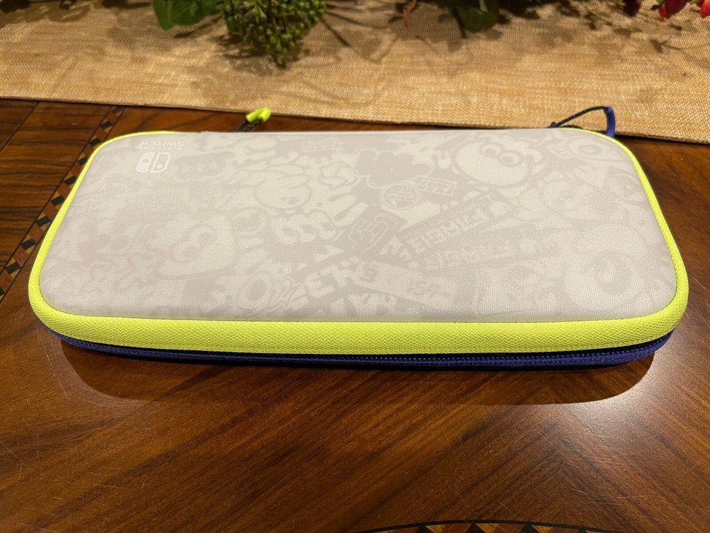 Nintendo Switch Carrying Case and Screen Protector Splatoon 3 Edition New OFB