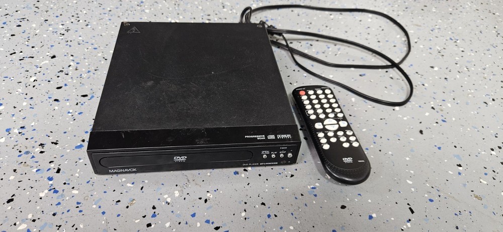 Magnavox DP100MW8B DVD Player