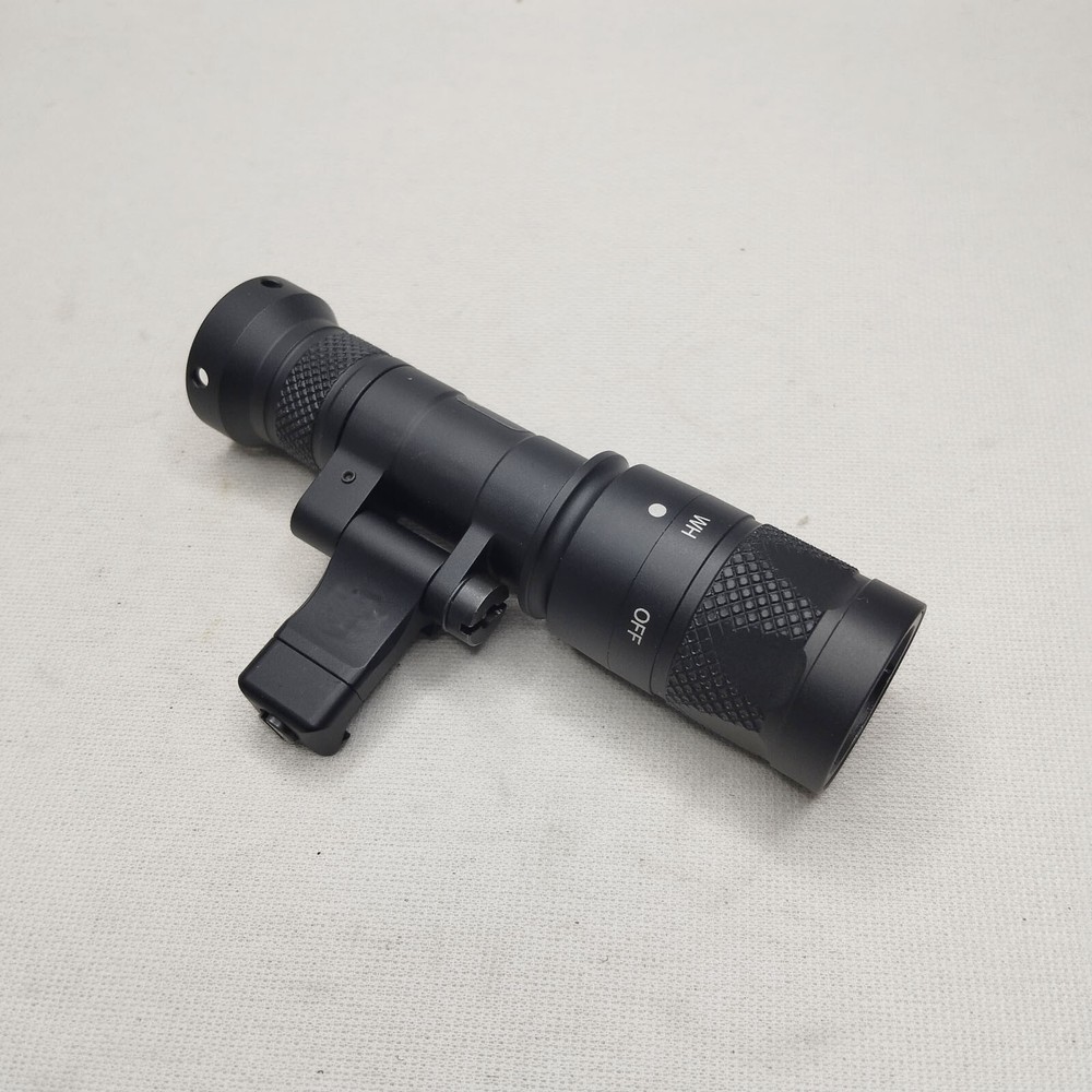 Tactical Weaponlight M340V LED Flashlight Constant White Light