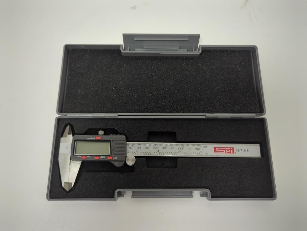 SWISS PRECISION INSTRUMENTS DIGITAL CALIPERS 15-719-8 CALIPER (P08033449)