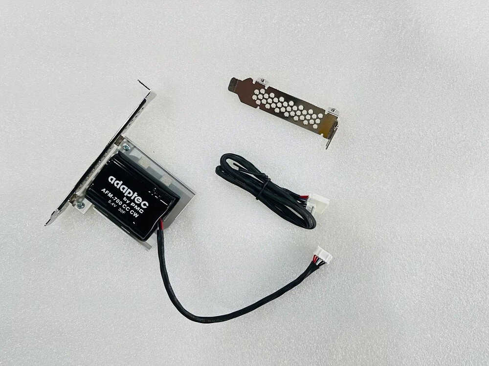 Adaptec AFM-700 CC BATTERY Super Capacitor + Mounting Bracket BBUs
