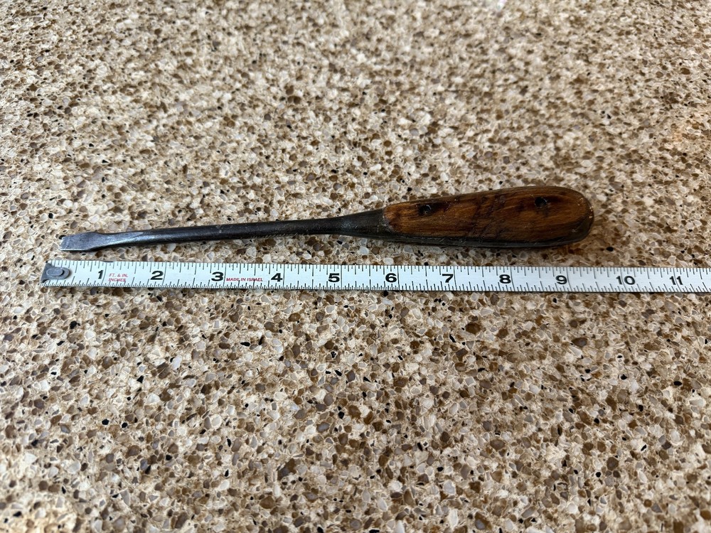 Perfect Handle Screwdriver 9"
