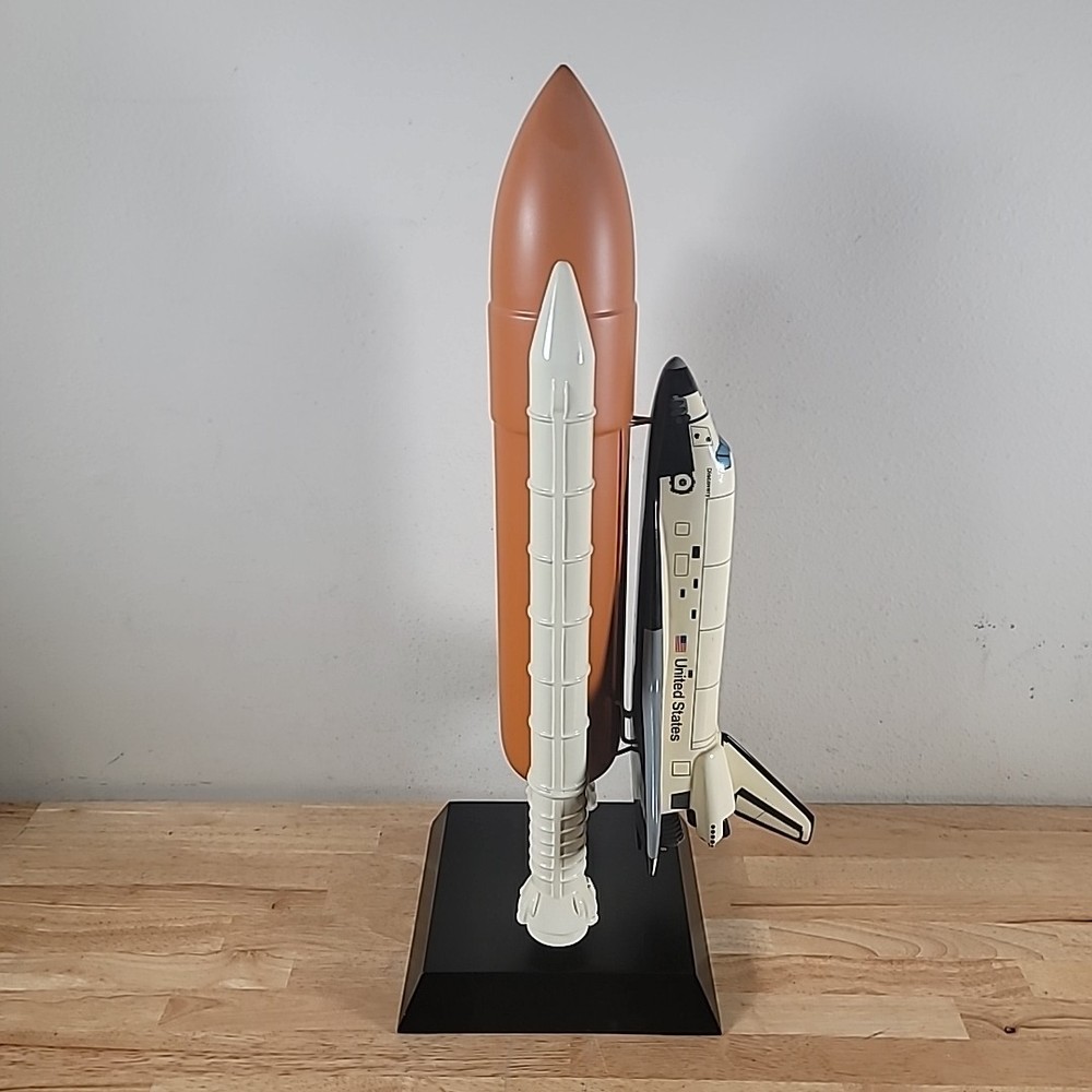 Nasa Atlantis Space Shuttle Orbiter Full Stack Desk Display 1/100 Scale