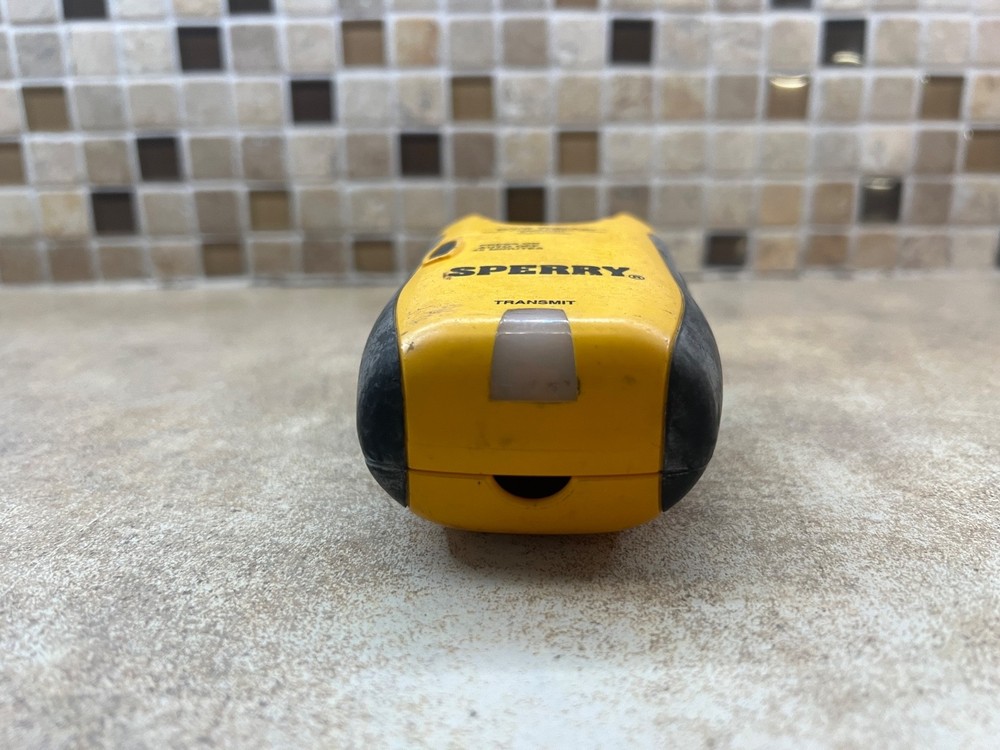 Sperry ET64220 Lan Tracker Wire Tracer Transmitter Receiver Cable Tester