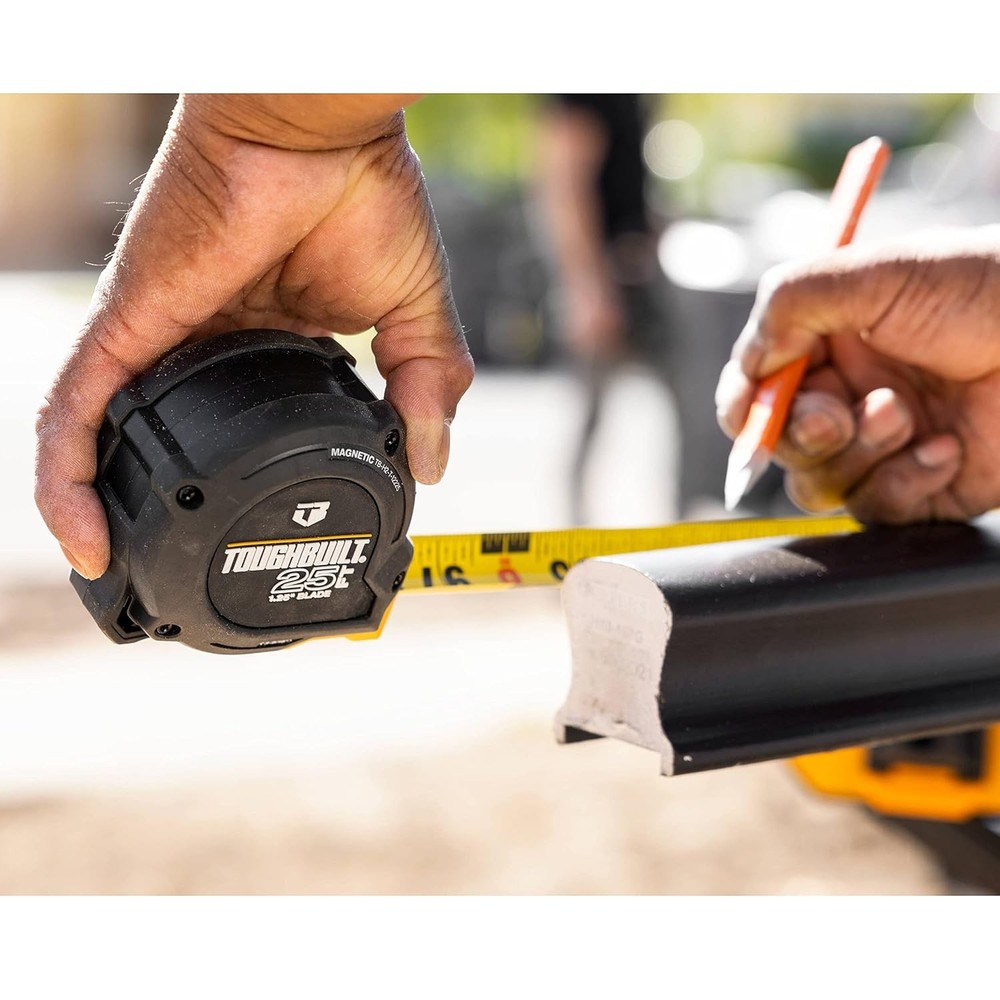 25-foot ProBlade™ tape measure with tape control function