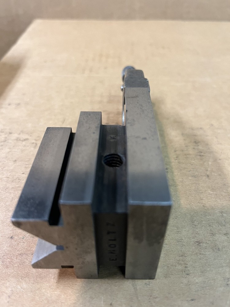 Toolmaker Produced Precision Setup V-Block