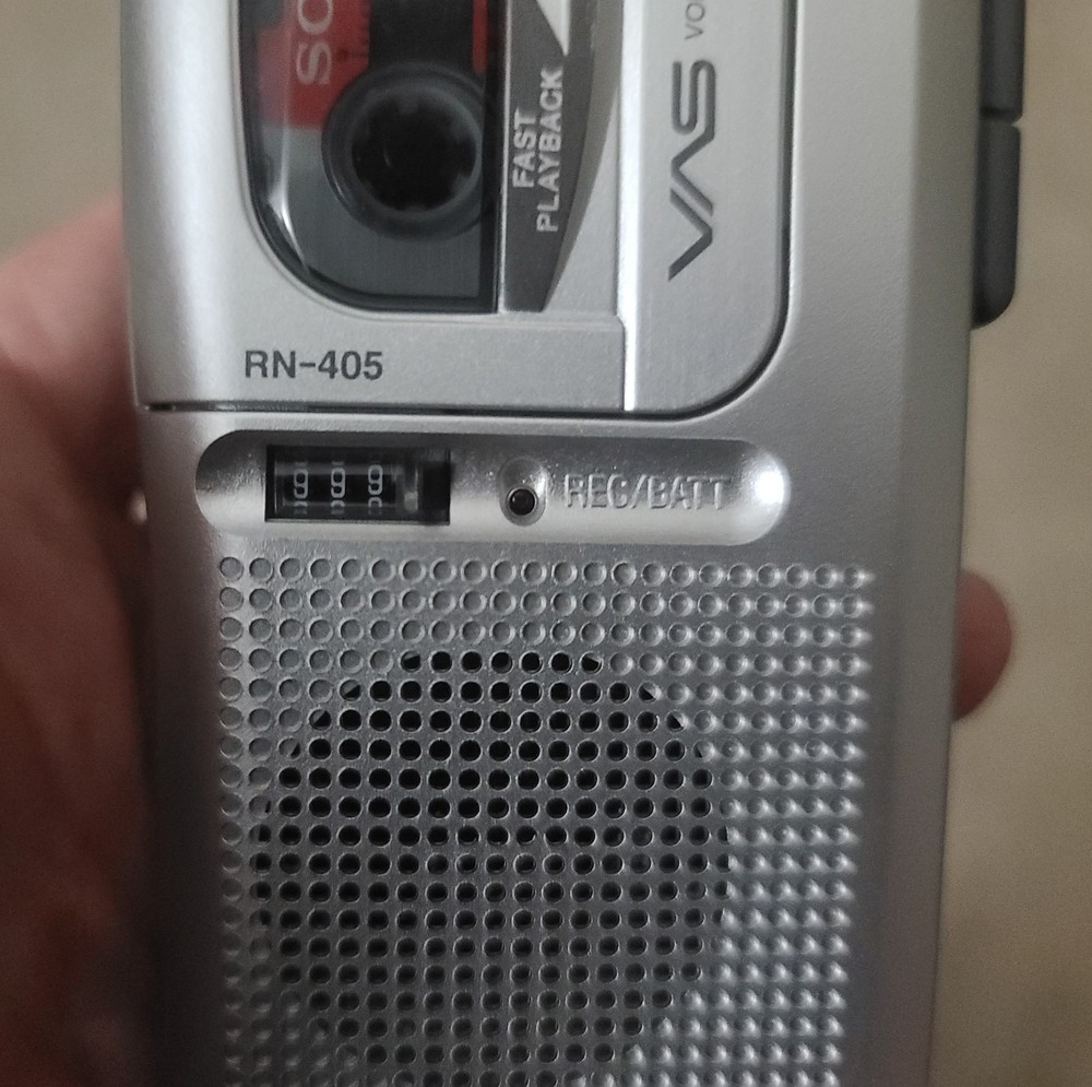Panasonic RN-405 VAS Voice Activated System Handheld Cassette Recorder