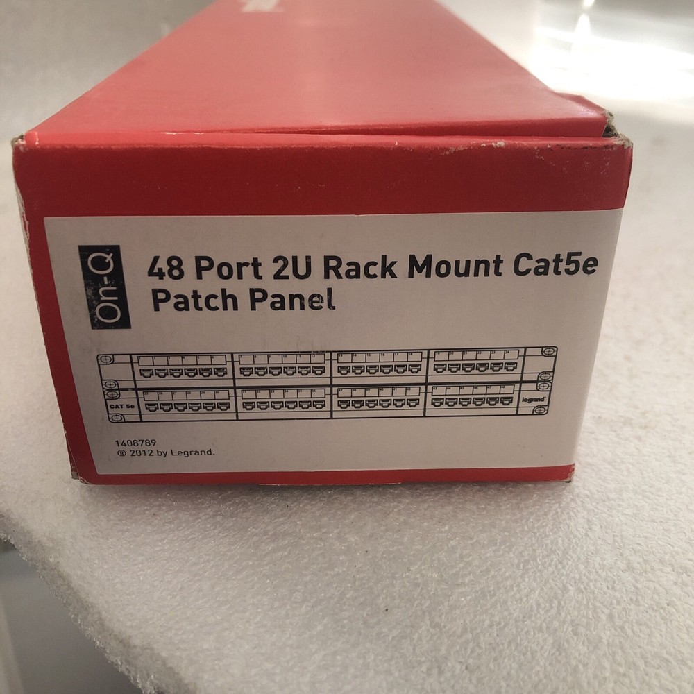 Olegrand 48845C5E 48-Port Communication Circuit Accessory Panel