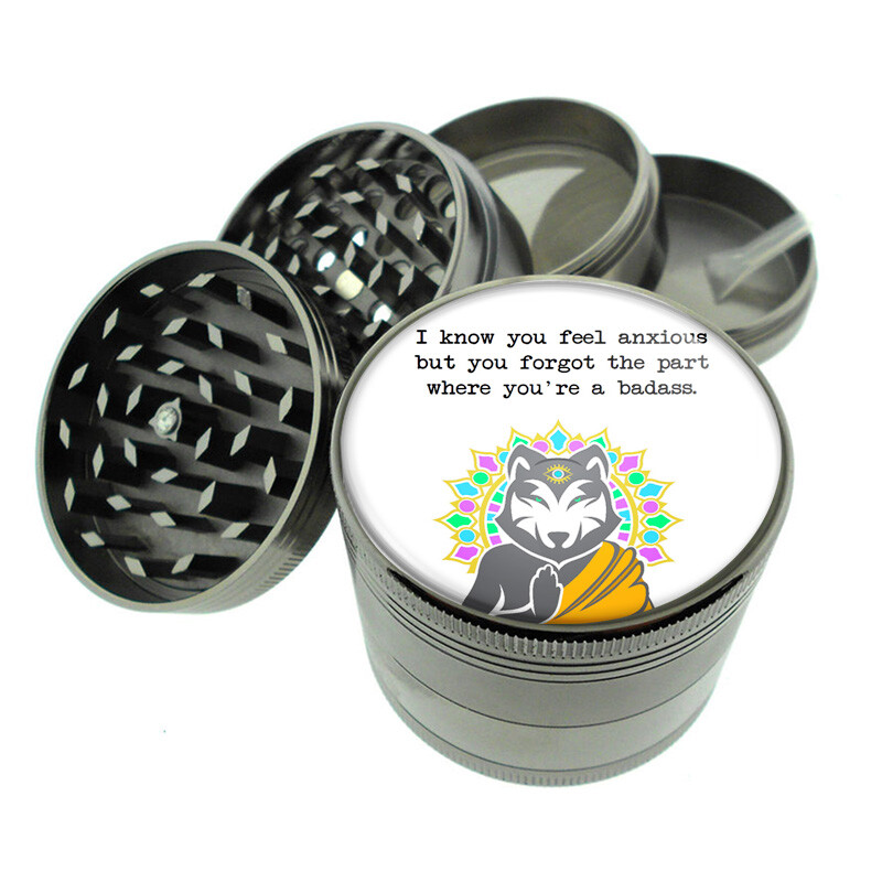 Namaste Wolf D1Titanium Grinder 4 Piece Magnetic Hand Mueller