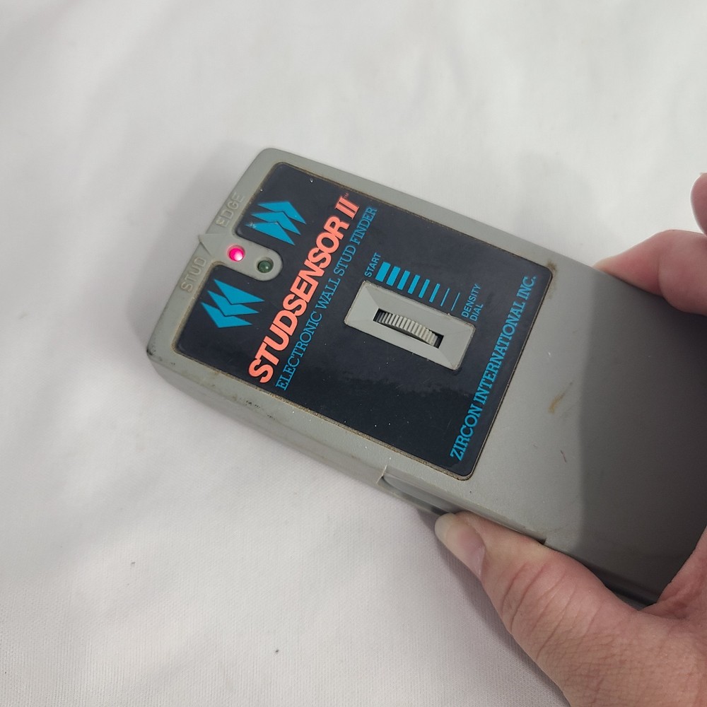 Vintage Zircon StudSensor 2 Electronic Wall Stud Finder Works II Working Tested
