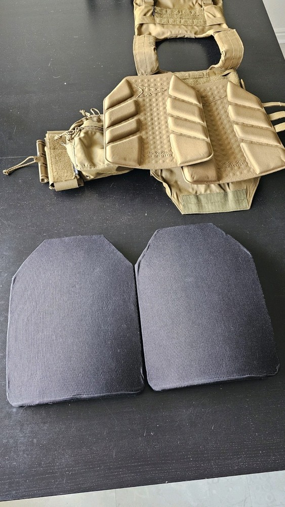 Highcom 3S9M Level III++ Ceramic Ballistic Plates Size SAPI Medium Set Of 2
