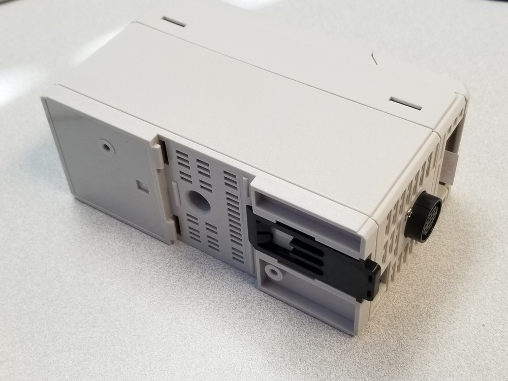 KEYENCE SJ-M201 - Static Eliminator SJ-M021 Spot Type Amplifier