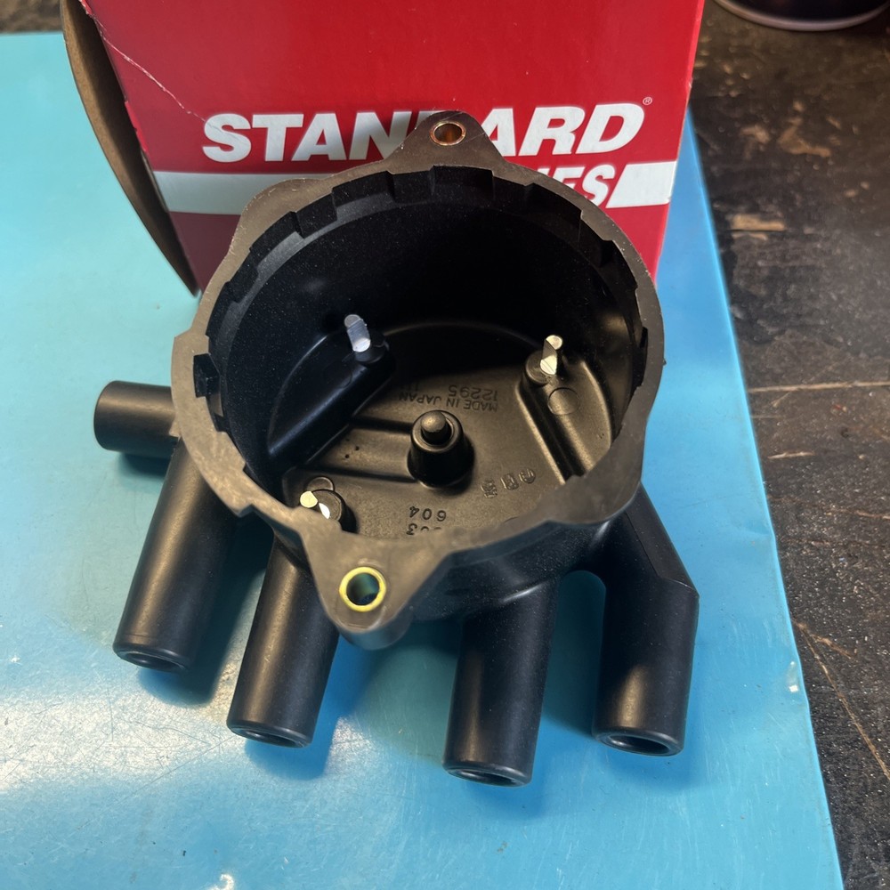 Standard Motor Products Distributor Cap JH95T