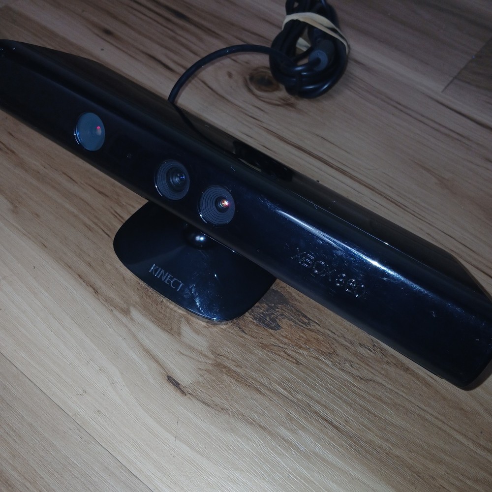 Microsoft Kinect Sensor for XBox 360