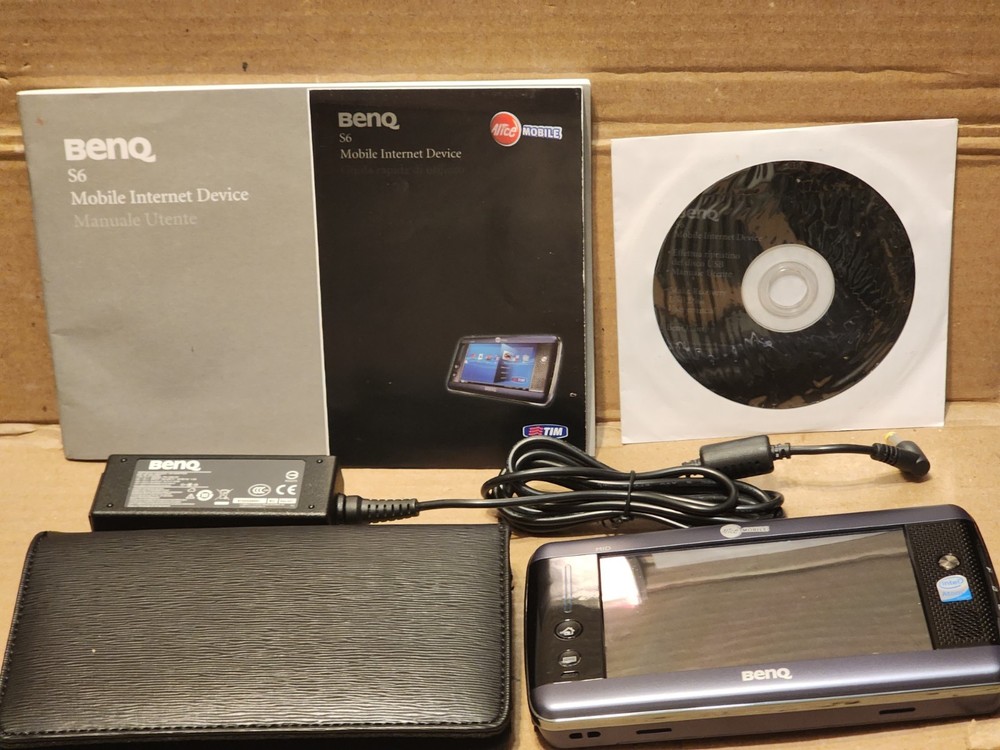 BenQ S6 Mid Touchscreen Multimedia Tablet PC Mobile Internet Device Intel Atom