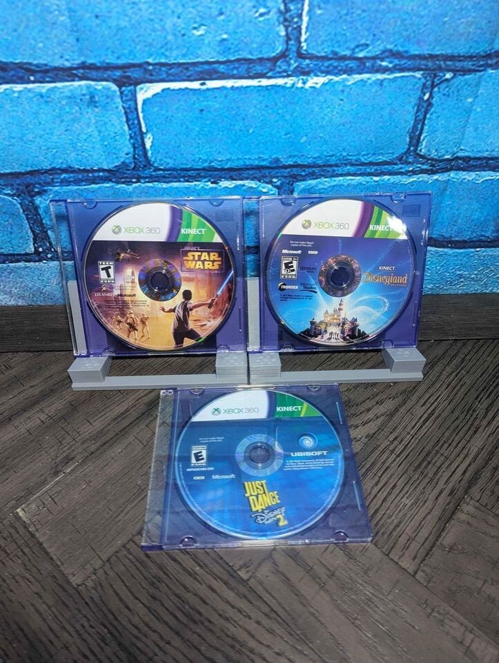 Microsoft Xbox 360 Kinect Motion Sensor Camera Bar - Model 1473 with 5 Games