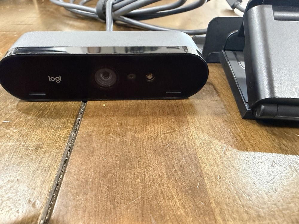 Logitech USB-C Webcam with Mounts Black Gray for Video Conferencing Streaming
