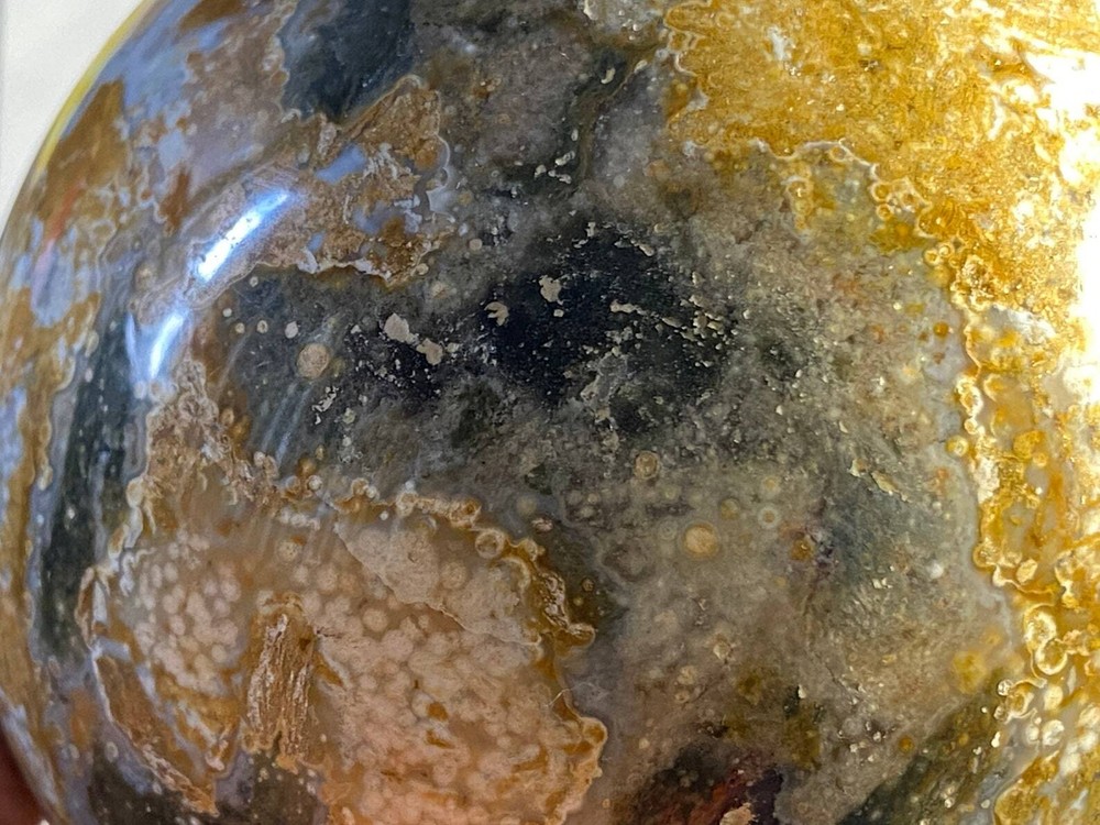 3.4" 86mm - 856gms "Exceptional Pattern"~OCEAN JASPER Sphere E1364