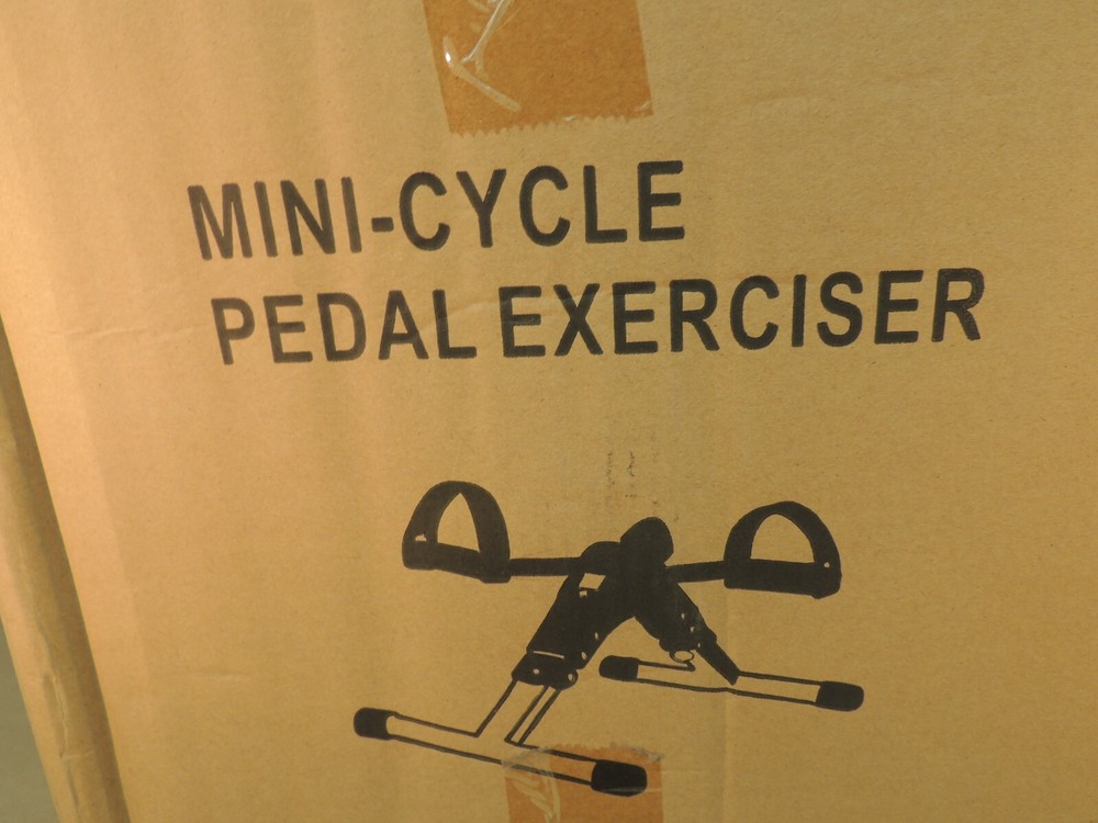 MINI-CYCLE PEDAL EXERCISER, NEW