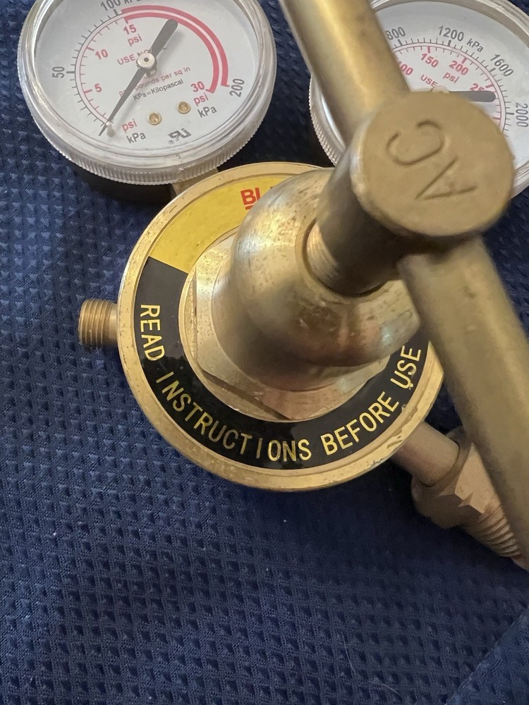 Techniweld Blue Star Medium-Duty Acetylene Regulator