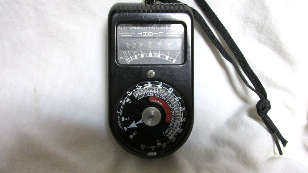 VINTAGE WESTON ELECTRIC LIGHT METER