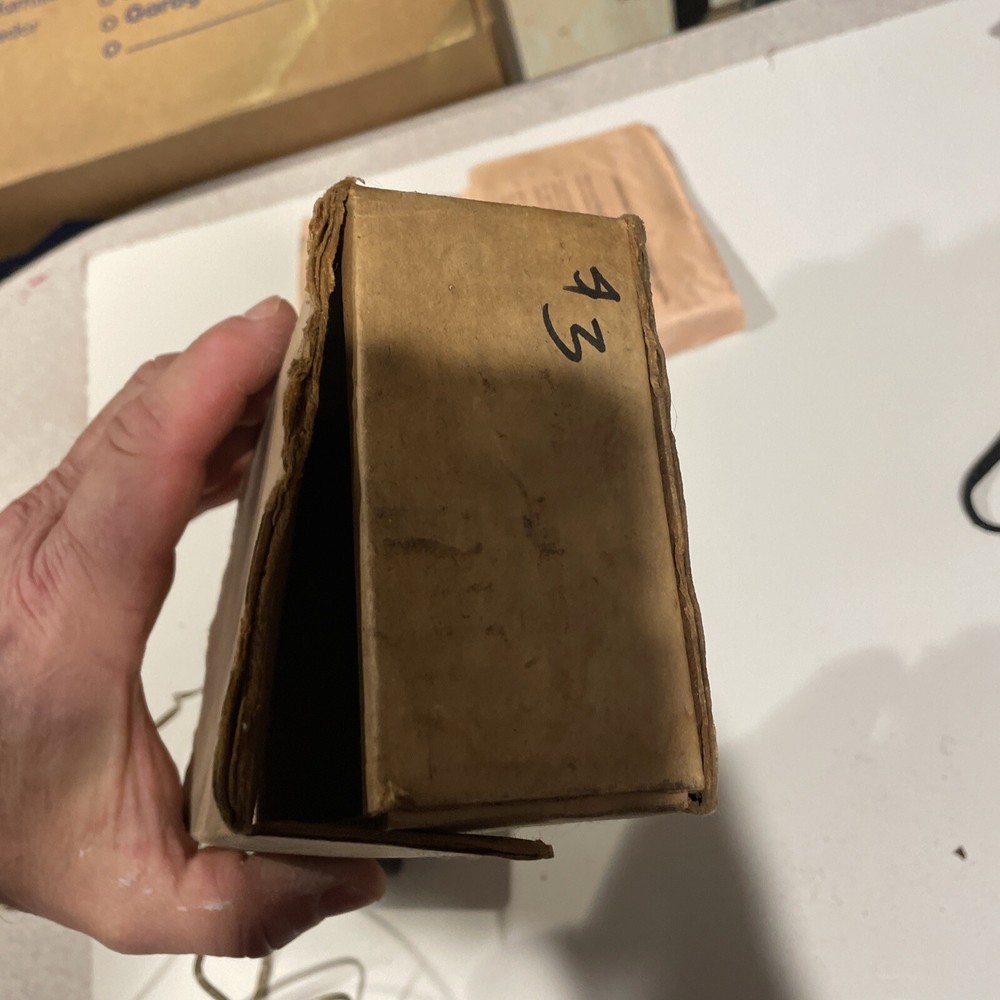 Mac Allied tools Halogen-REFRIGERANT LEAK DETECTOR Model AC-100