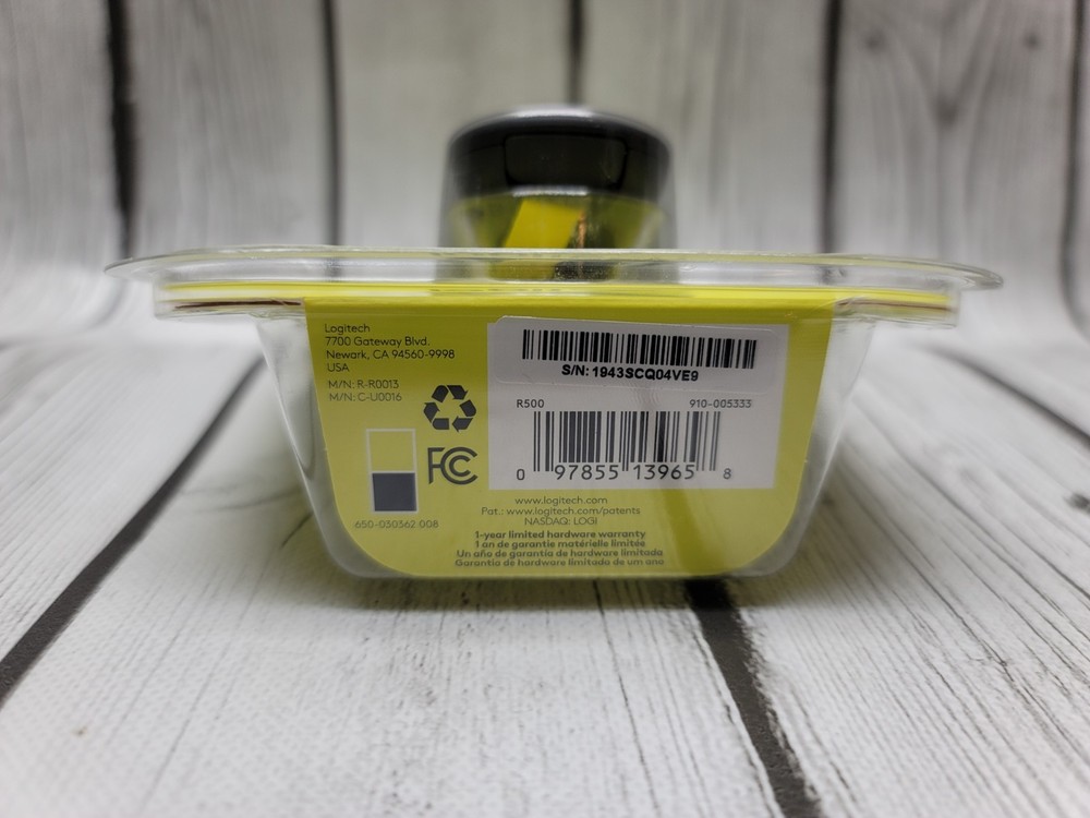 Logitech R500 Wireless Presenter Laser Presentation Remote Graphite 65ft New