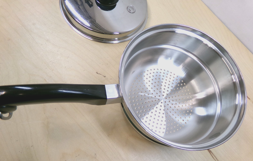 Salad Master 8" Steamer Insert Strainer Pan with Handle & Vapor Lid Set