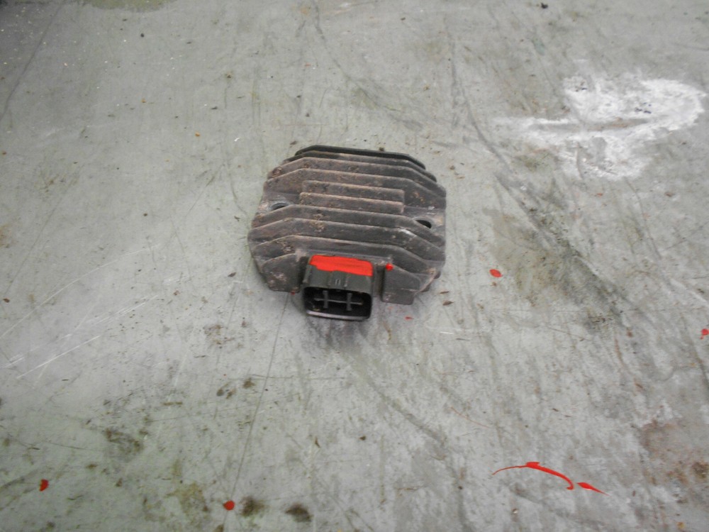 yamaha   250   x  max     rectifier   (2014)