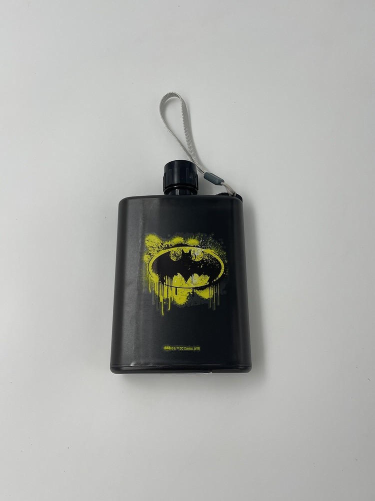 Batman Plastic Flask / Bottle w/Screw Top Lid & Nylon Loop Handle DC Comics