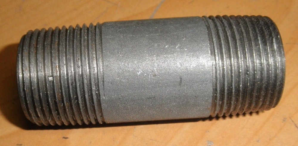 3/4" X 2 1/2" Schd 40 Galvanized Iron Pipe Nipple