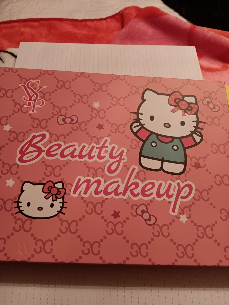 Beauty Makeup Set With A Cat On It, And A Mirror/Combo Set