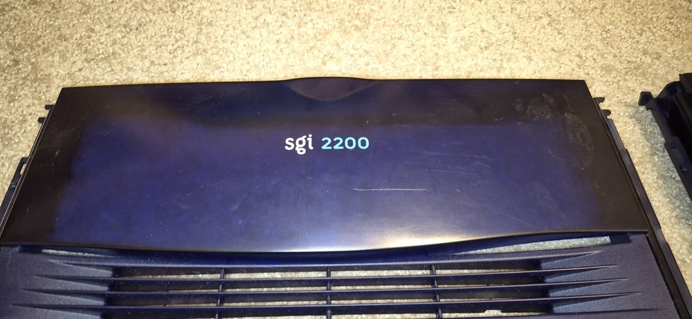 SGI ORIGIN 2000 AND SGI 2200 FRONT COVERS