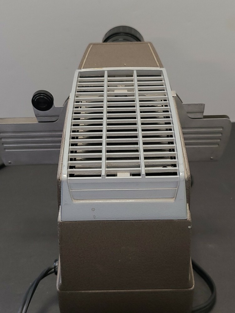 Bell & Howell Headliner model 707