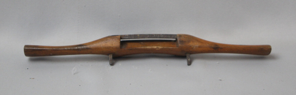 Fine Antique Primitive Adjustable 2-1/4" Spoke Shave INV#WH301