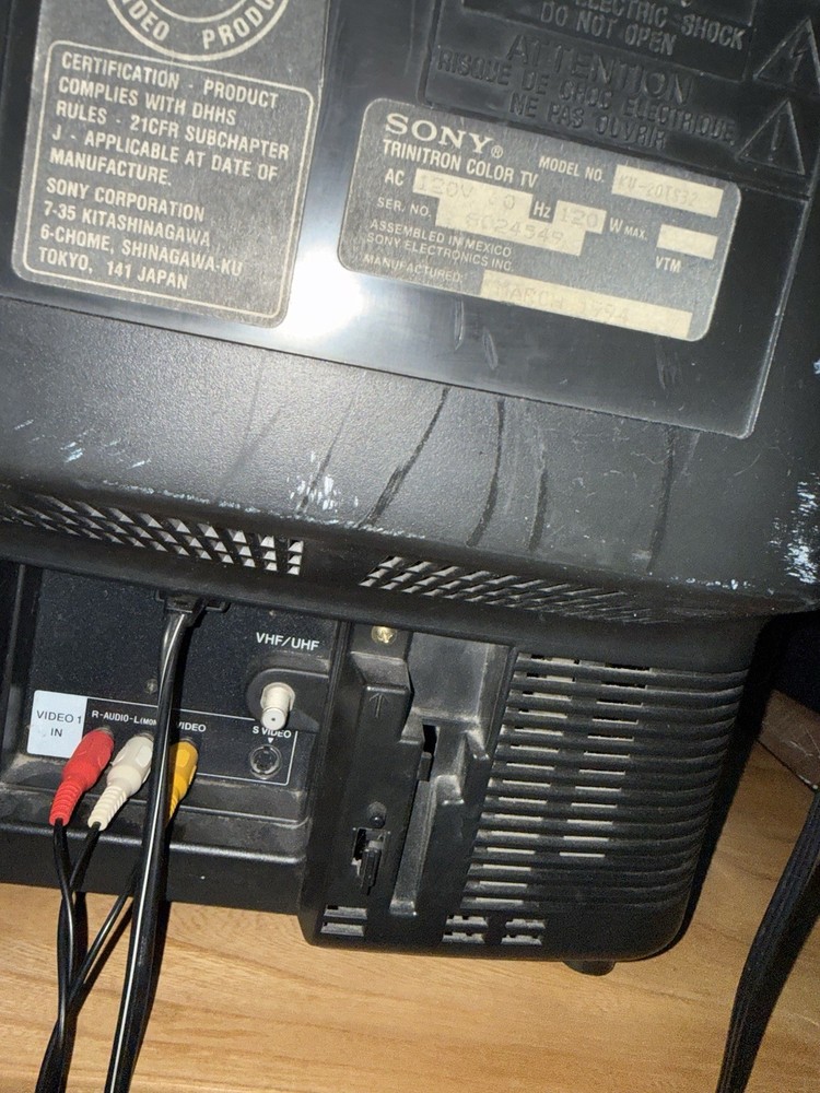 Sony KV-20TS32