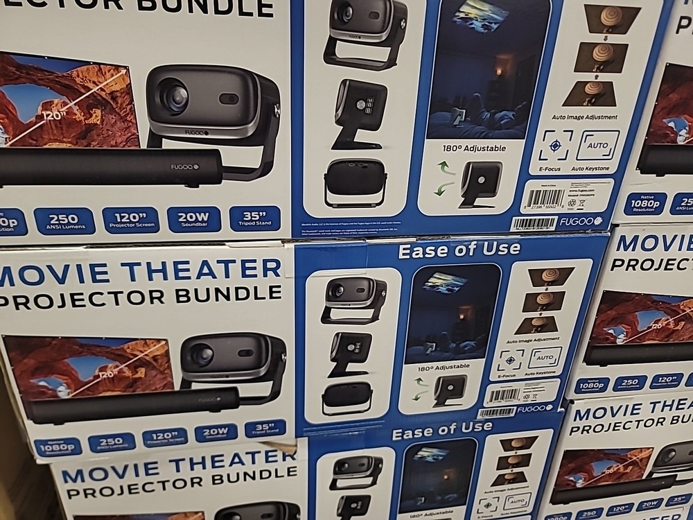 Fugoo Outdoor Projector & Soundbar Bundle with Tripod & 120" Foldable Screen
