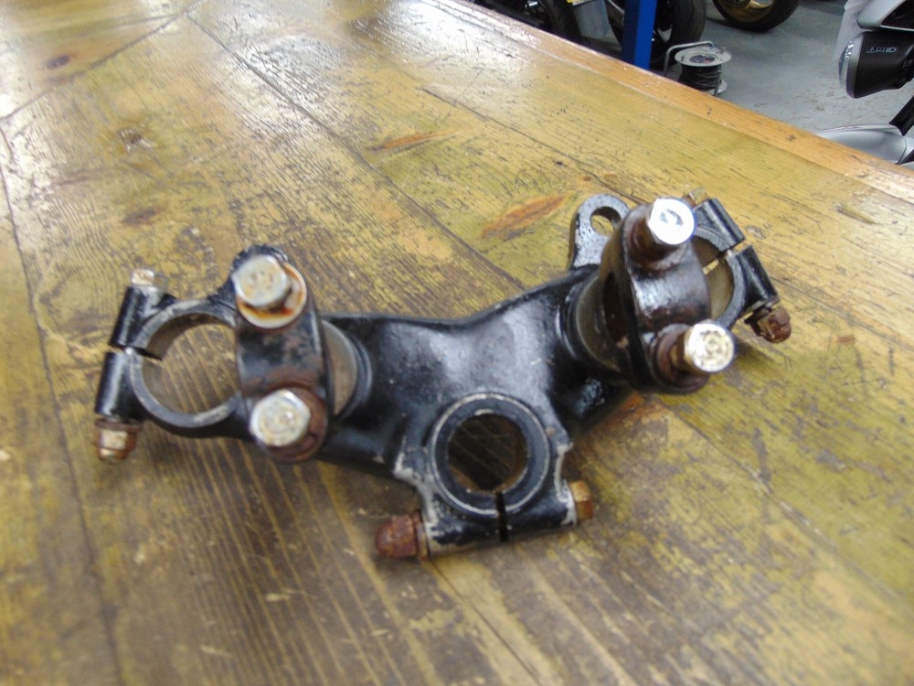 YAMAHA RD250DX TOP YOKE