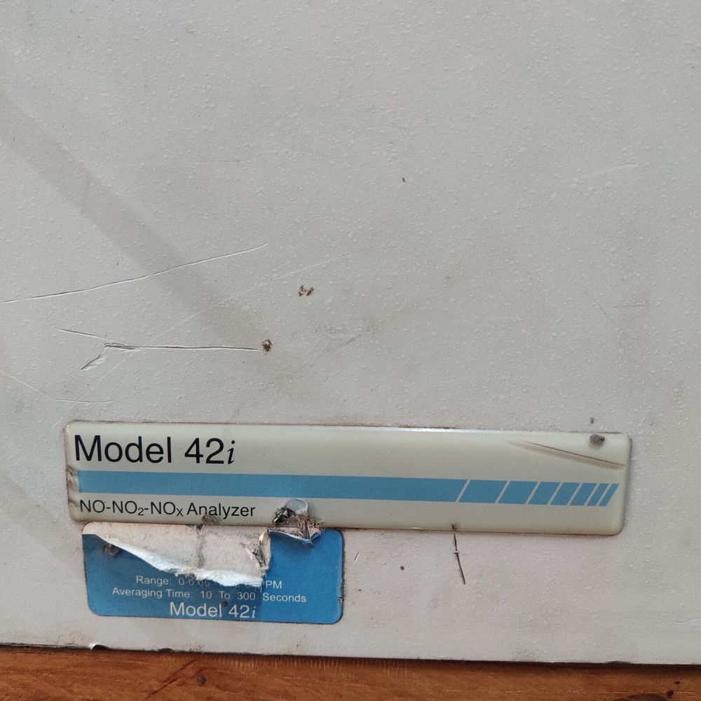 THERMO SCIENTIFIC 42i NO-NO2-NOx ANALYZER