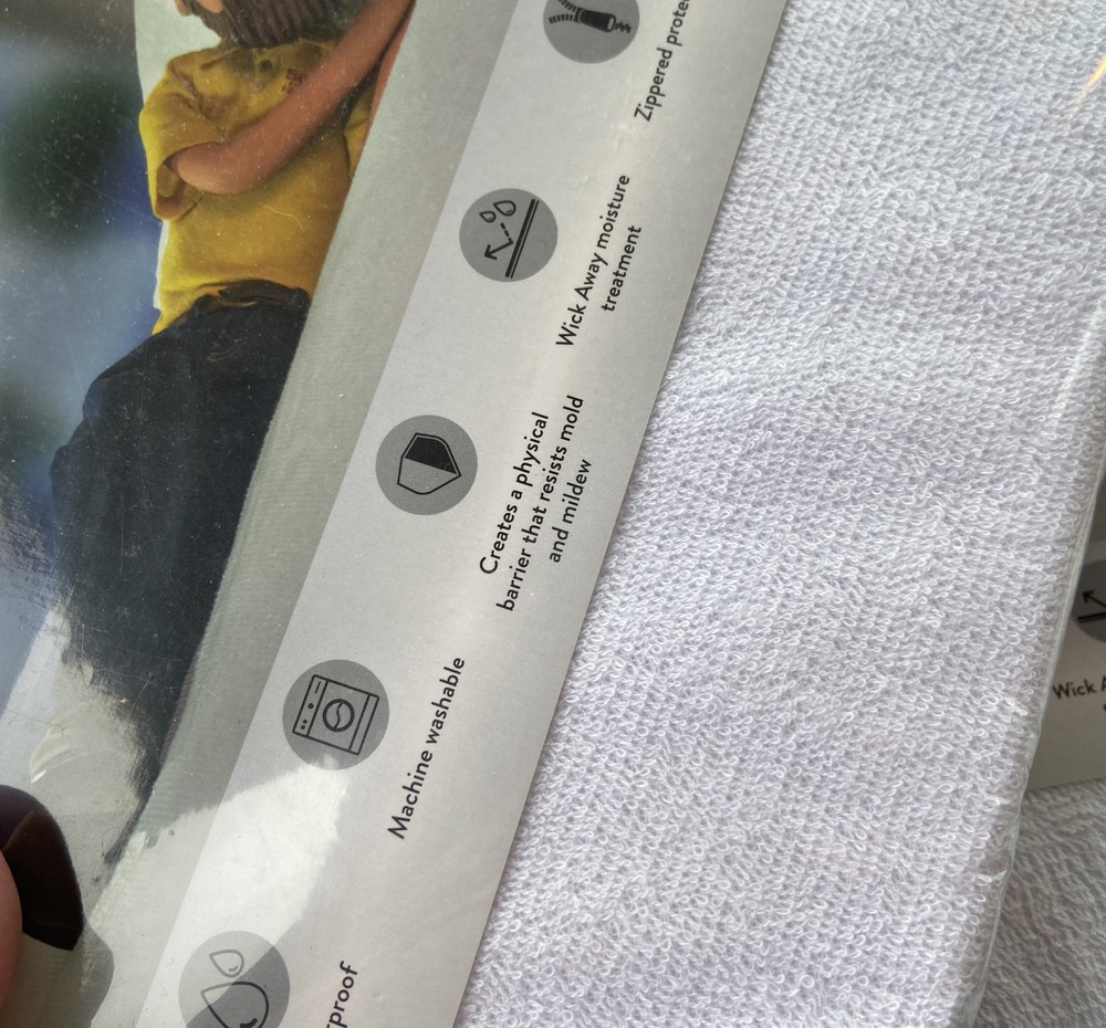 Bob’s Goof Proof King Size Pillow Protector New In Pkg