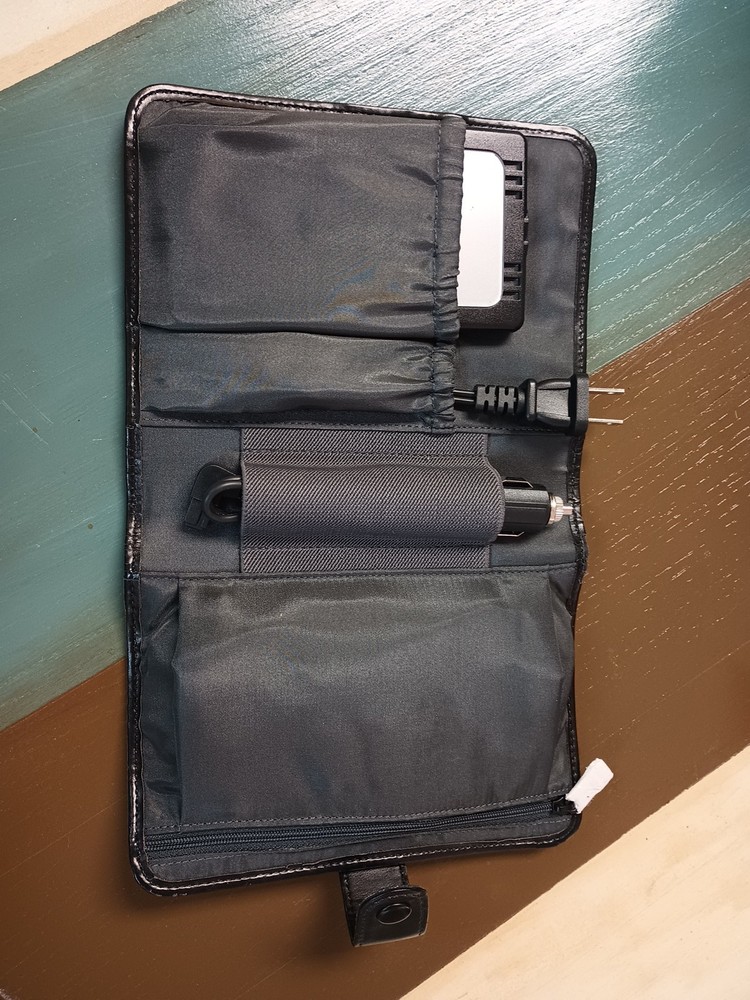 Tumi Ultra Slim Universal Power Adapter Set