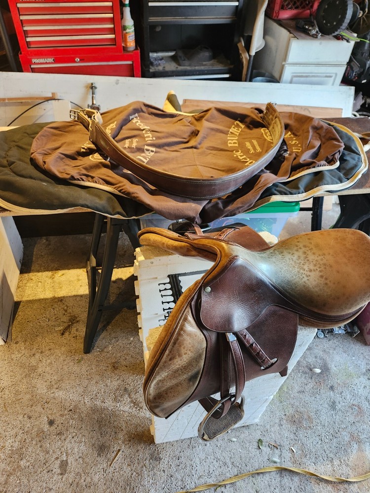 Butet English Riding Saddle