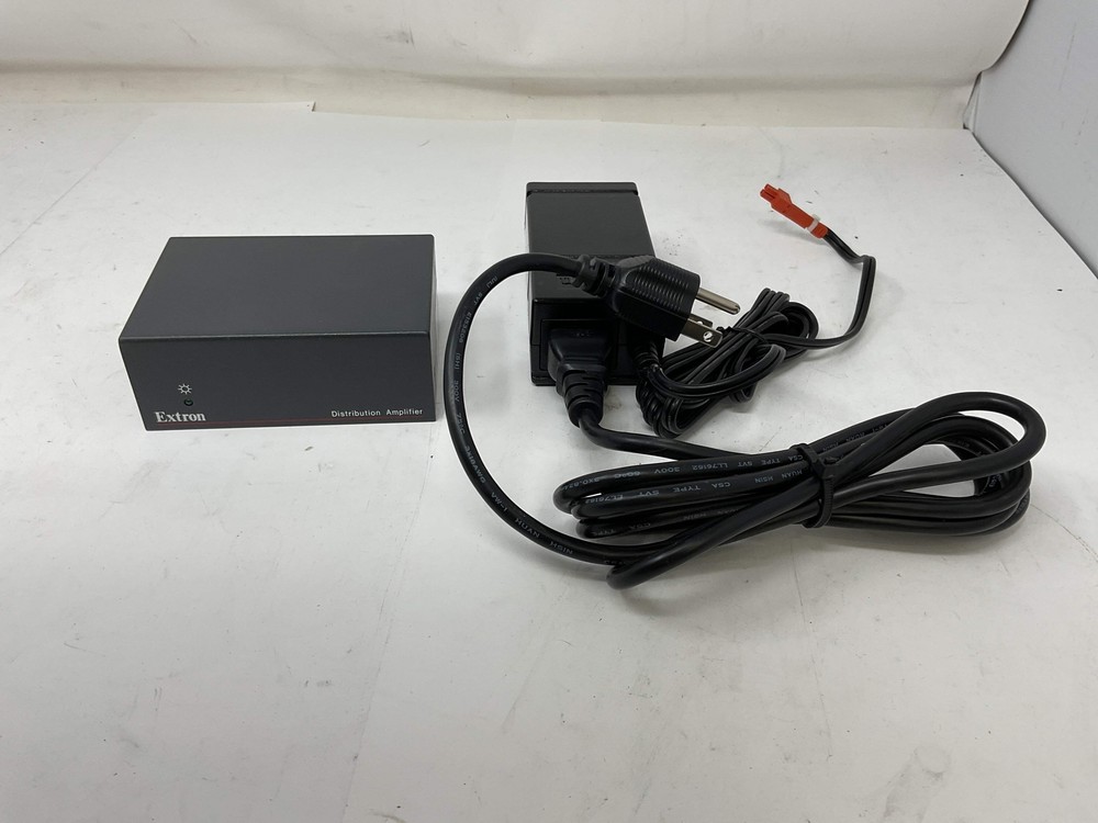 EXTRON DISTRIBUTION AMPLIFIER MDA 3A - PREOWNED