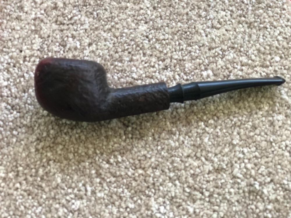 KAYWOODIE RUSTICATED AUTHOR SAXON BRIAR PIPE