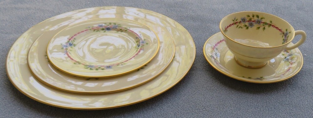 30 Pcs Complete Set for 6 Lenox Belvidere Dinnerware