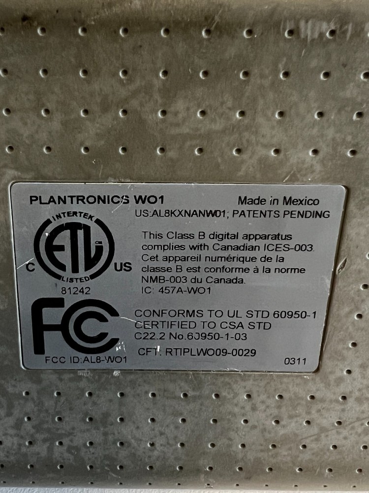 V5: Plantronics W01 Charging Base with Power Supply