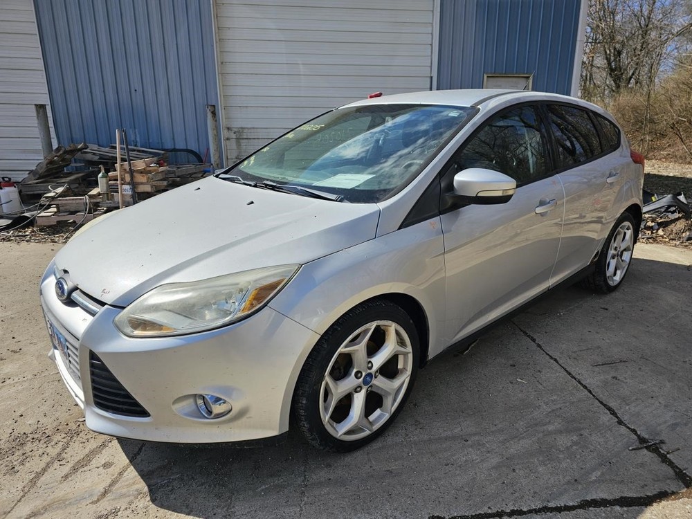 FOCUS 2012 Headrest 2443282