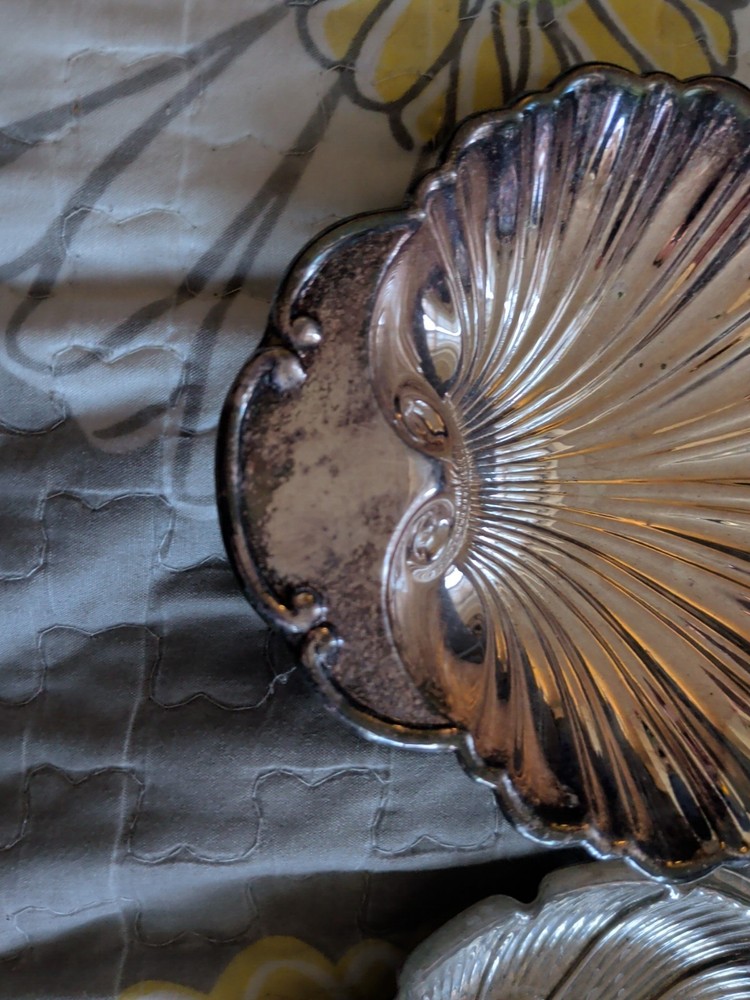 Vintage Silverplate Clam Shape Dishs