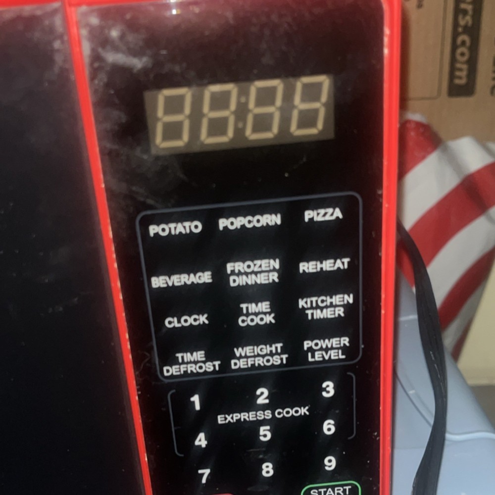 Wal Mart Black Red Countertop Microwave Digital Display 12 Settings Glossy